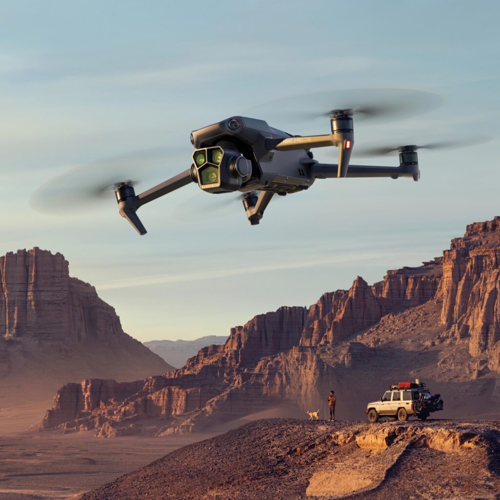 DJI Mavic 4 Pro vs. Mavic 3 Pro 3 mavic 3 pro 1